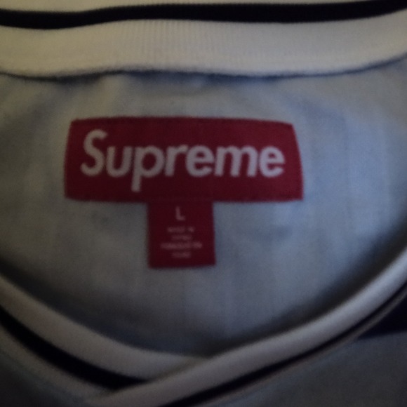 Authentic Supreme Black Sheep Tee SS24 Light Blue Black Graphic T-Shirt Mens L - Picture 2 of 3